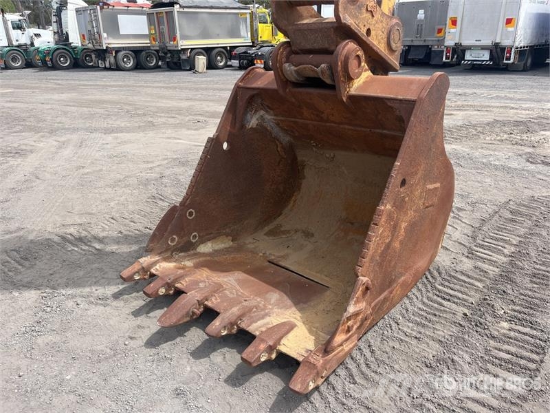CAT 322C L Tracked Excavator Crawler excavators