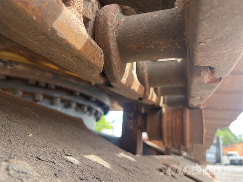 CAT 322C Tracked Excavator Telakaivukoneet