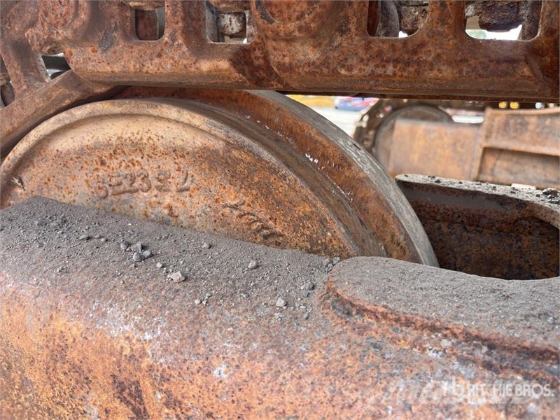 CAT 322C Tracked Excavator Telakaivukoneet