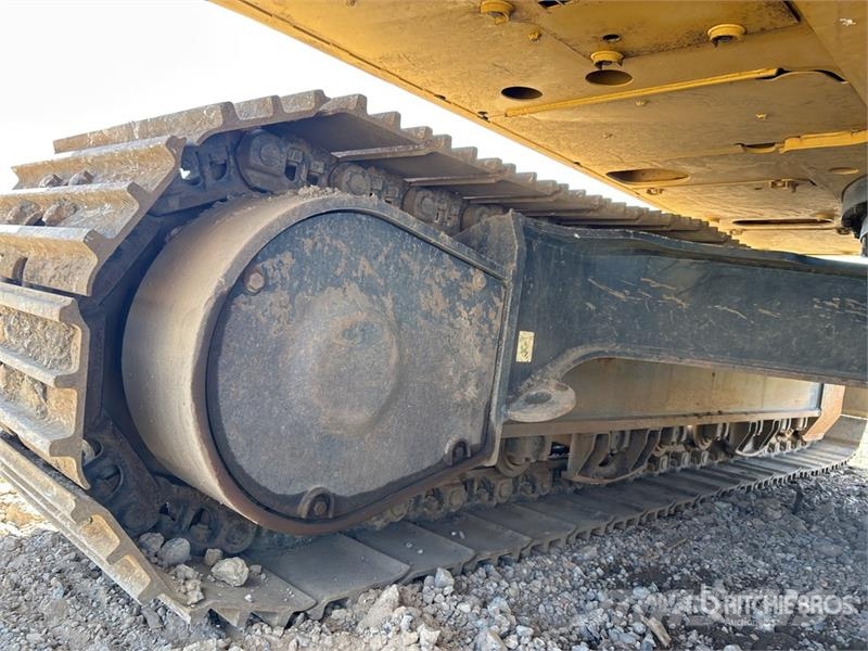 CAT 323 Tracked Excavator Bageri gusjeničari