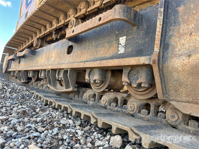CAT 323 Tracked Excavator Bageri gusjeničari