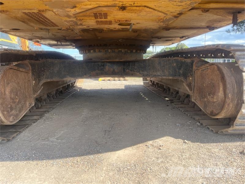 CAT 323F Tracked Excavator Crawler excavators