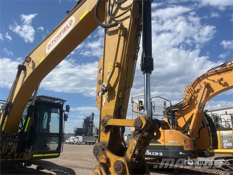 CAT 323F Tracked Excavator Crawler excavators
