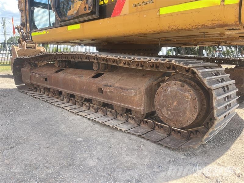 CAT 323F Tracked Excavator Crawler excavators
