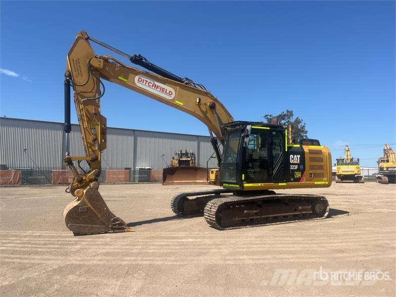 CAT 323F Tracked Excavator Crawler excavators