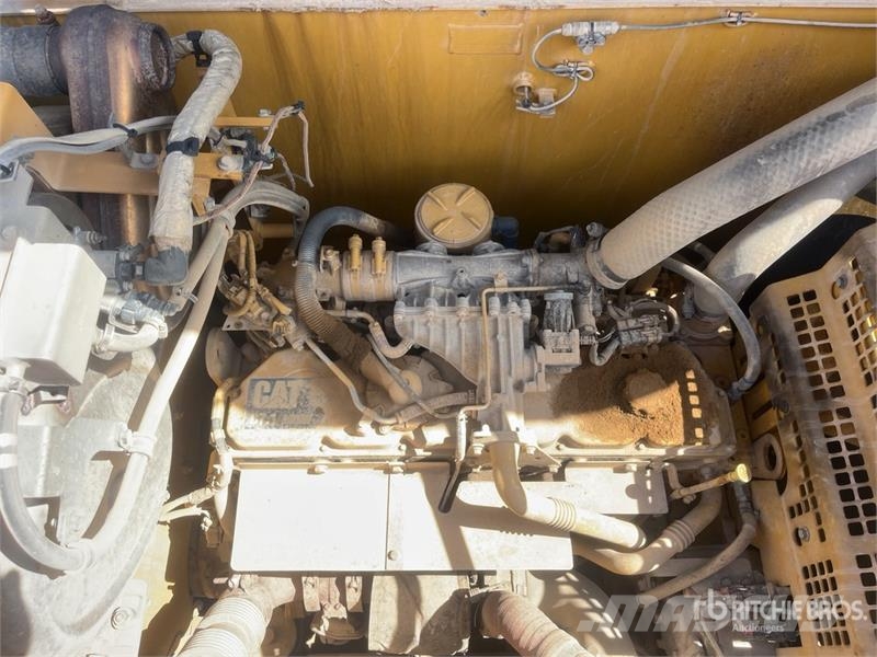 CAT 323F Tracked Excavator Crawler excavators
