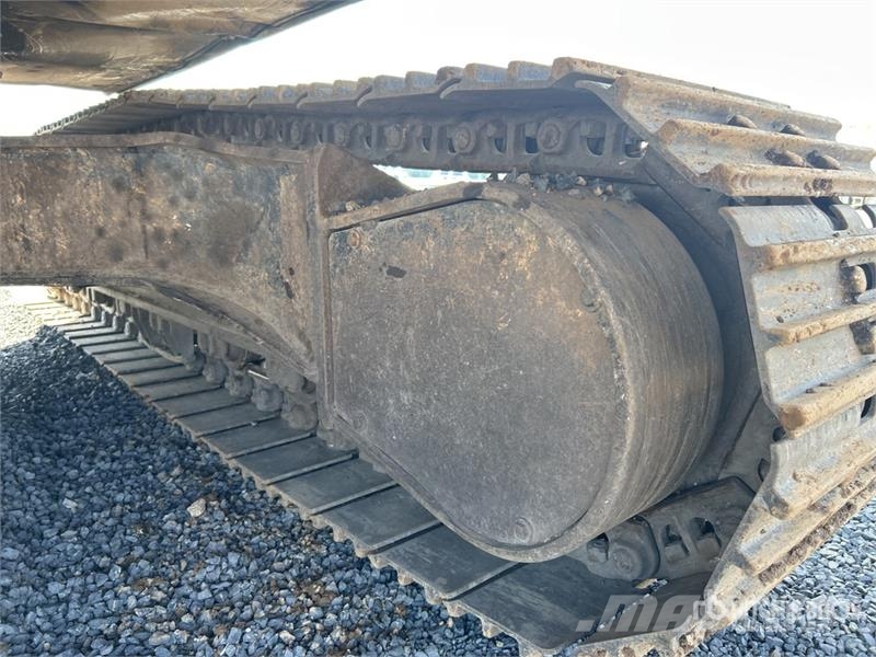 CAT 324DL Tracked Excavator Bagri goseničarji