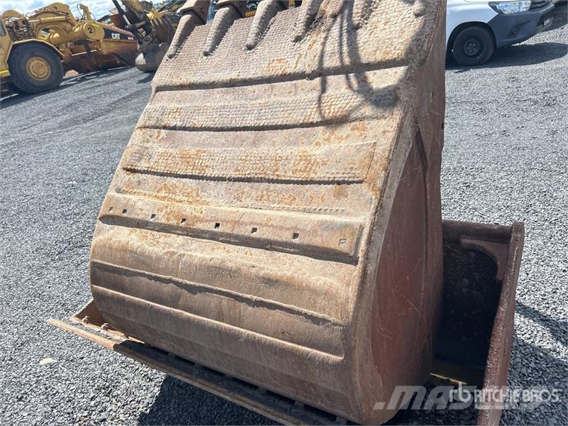 CAT 324DL Tracked Excavator Bagri goseničarji