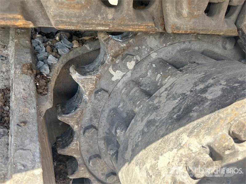 CAT 324DL Tracked Excavator Bagri goseničarji