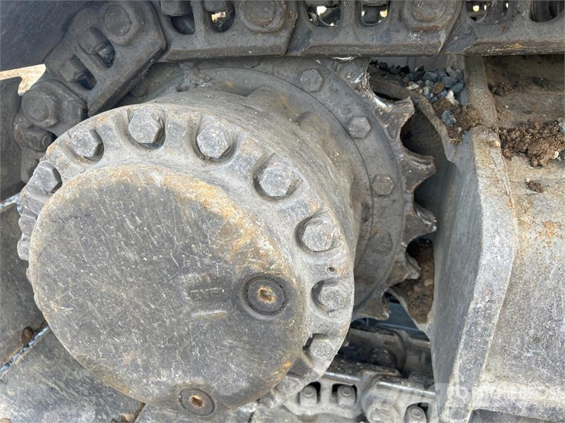 CAT 324DL Tracked Excavator Bagri goseničarji