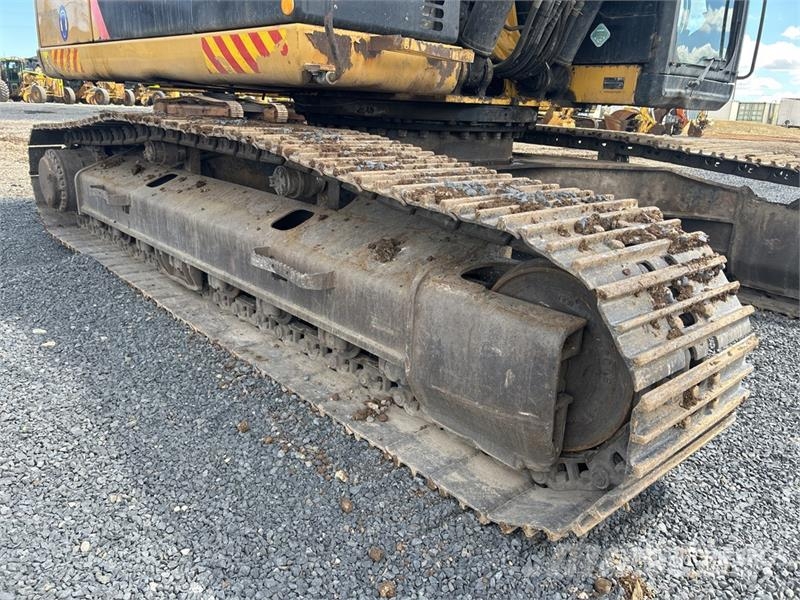 CAT 324DL Tracked Excavator Bagri goseničarji