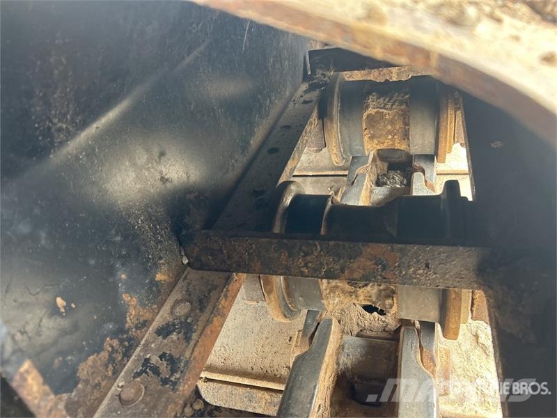 CAT 325 Tracked Excavator Raupenbagger