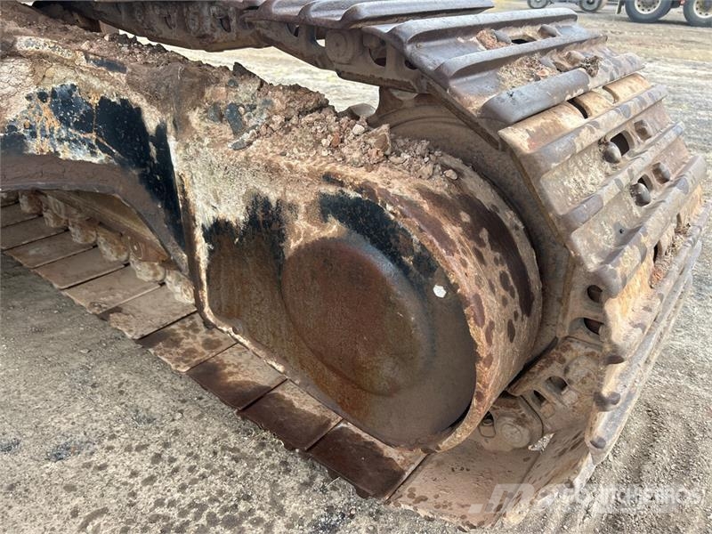 CAT 325B Tracked Excavator Telakaivukoneet