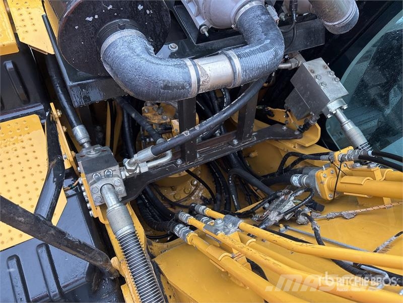 CAT 330 GC Tracked Excavator Koparki gąsienicowe