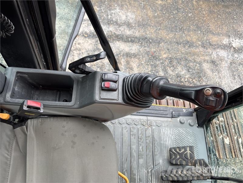 CAT 330 GC Tracked Excavator Koparki gąsienicowe