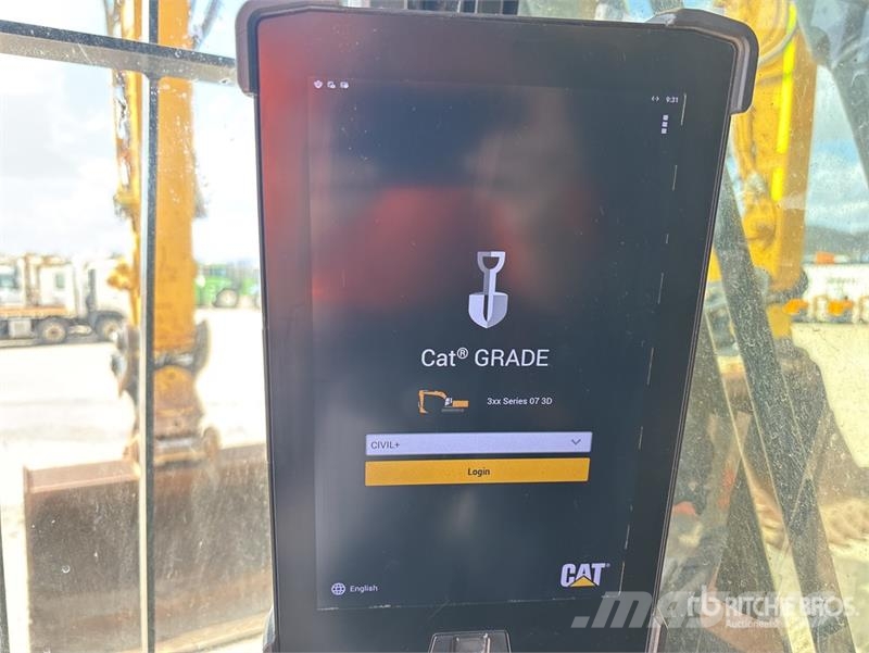 CAT 330 Tracked Excavator Raupenbagger