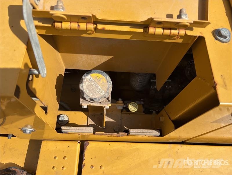 CAT 330 Tracked Excavator Raupenbagger