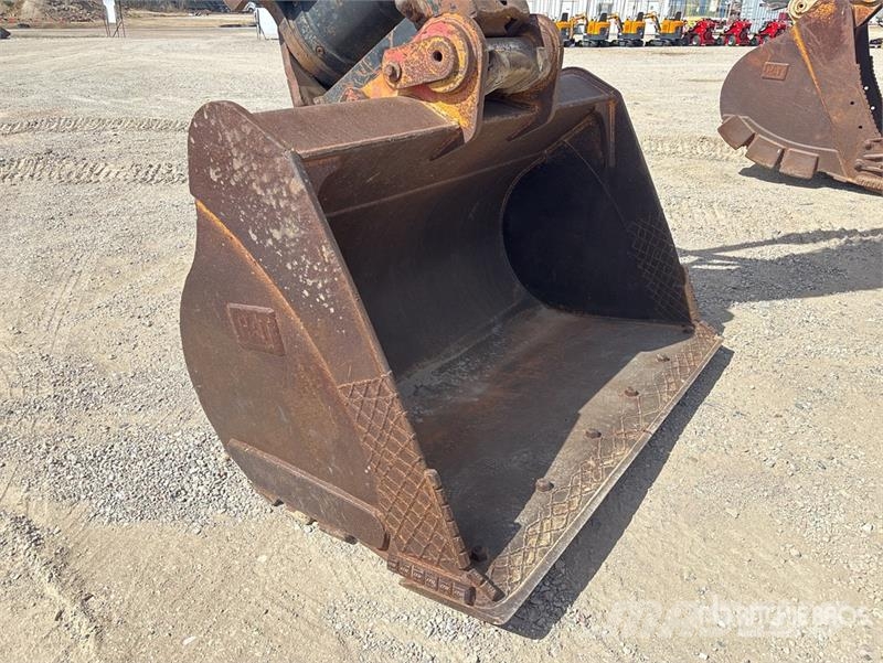 CAT 330 Tracked Excavator Raupenbagger