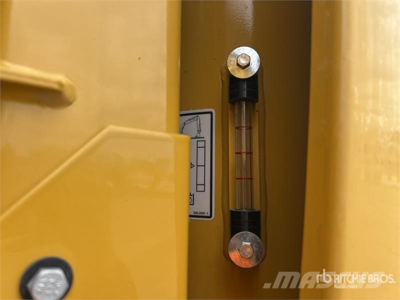 CAT 330 Tracked Excavator Beltegraver