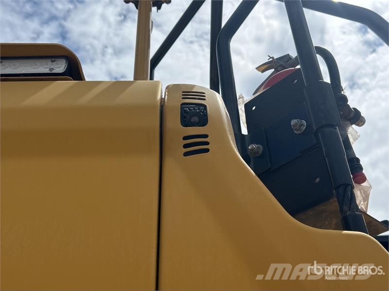 CAT 330 Tracked Excavator Beltegraver