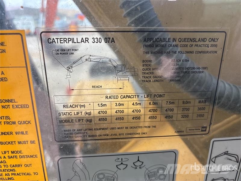 CAT 330 Tracked Excavator Raupenbagger