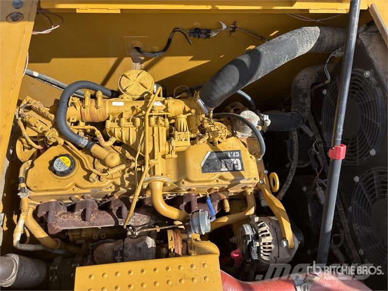 CAT 330 Tracked Excavator Raupenbagger