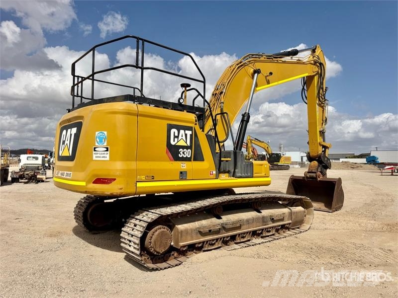 CAT 330 Tracked Excavator Raupenbagger