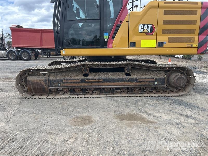 CAT 330 Tracked Excavator Beltegraver