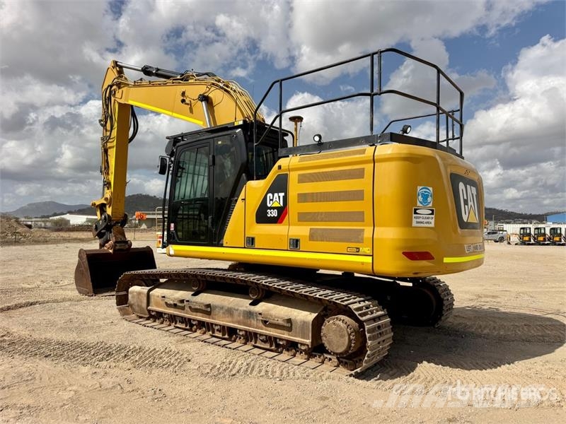 CAT 330 Tracked Excavator Raupenbagger