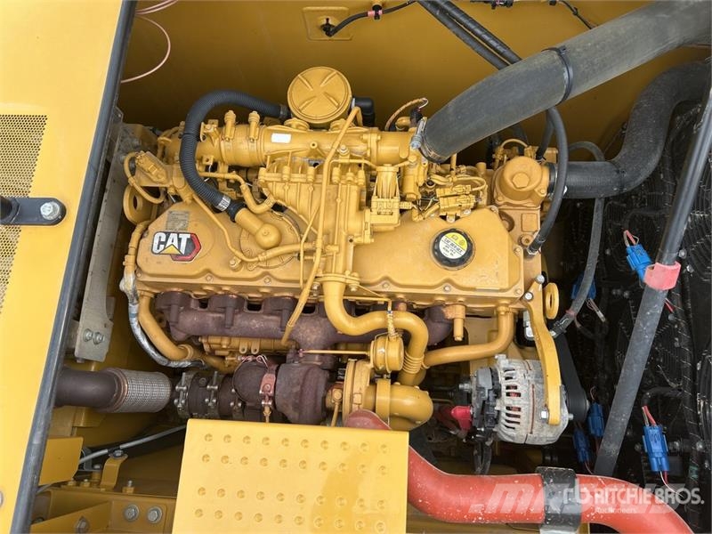 CAT 330 Tracked Excavator Beltegraver