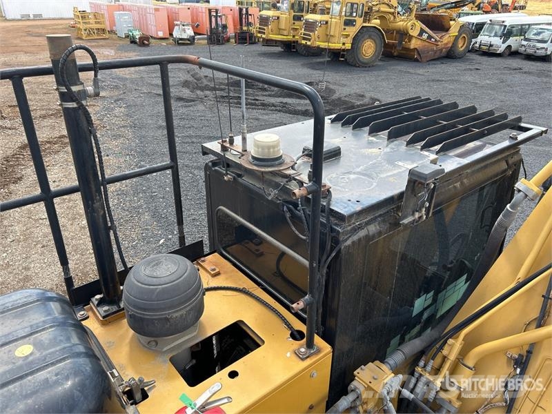 CAT 336 EL Tracked Excavator Crawler excavators