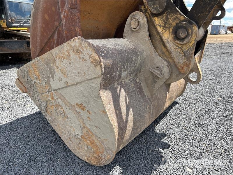CAT 336 EL Tracked Excavator Crawler excavators