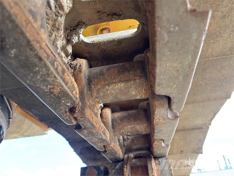 CAT 336 Tracked Excavator Pásová rýpadla