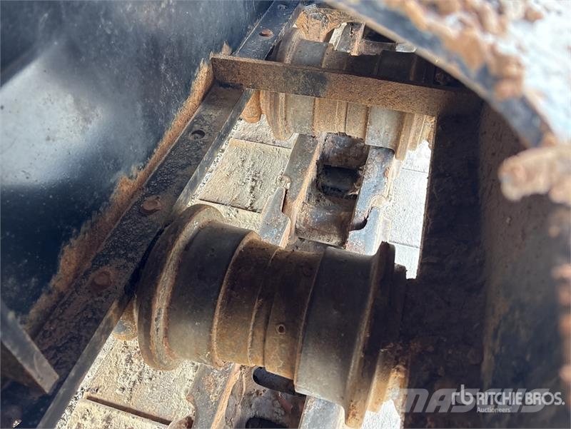 CAT 336 Tracked Excavator Pásová rýpadla