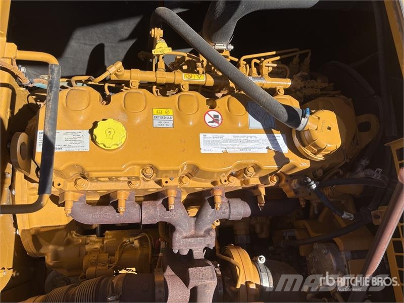CAT 336 Tracked Excavator Pásová rýpadla
