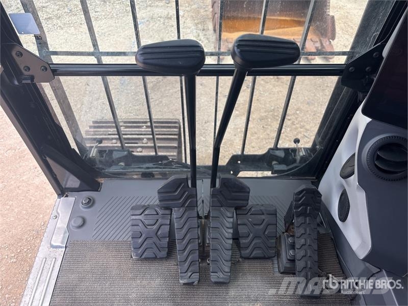 CAT 340 Tracked Excavator Escavatori cingolati