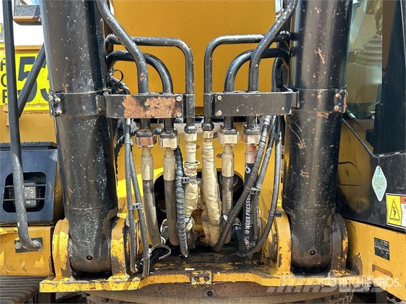 CAT 349D L Tracked Excavator Crawler excavators