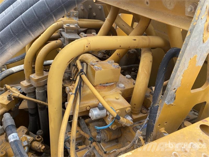 CAT 385C LME Tracked Excavator Crawler excavators
