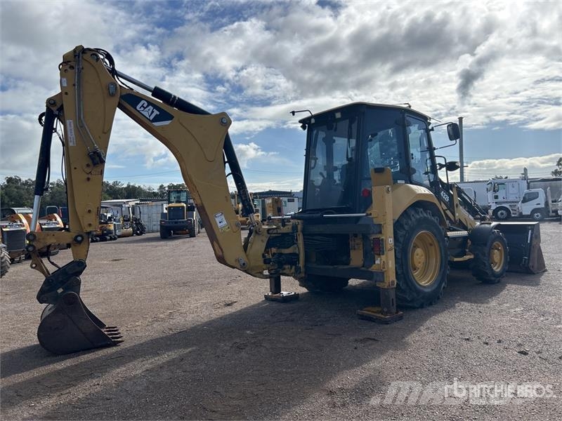 CAT 423F 4x4 Backhoe Loader لوادر ذات جرافات عكسية