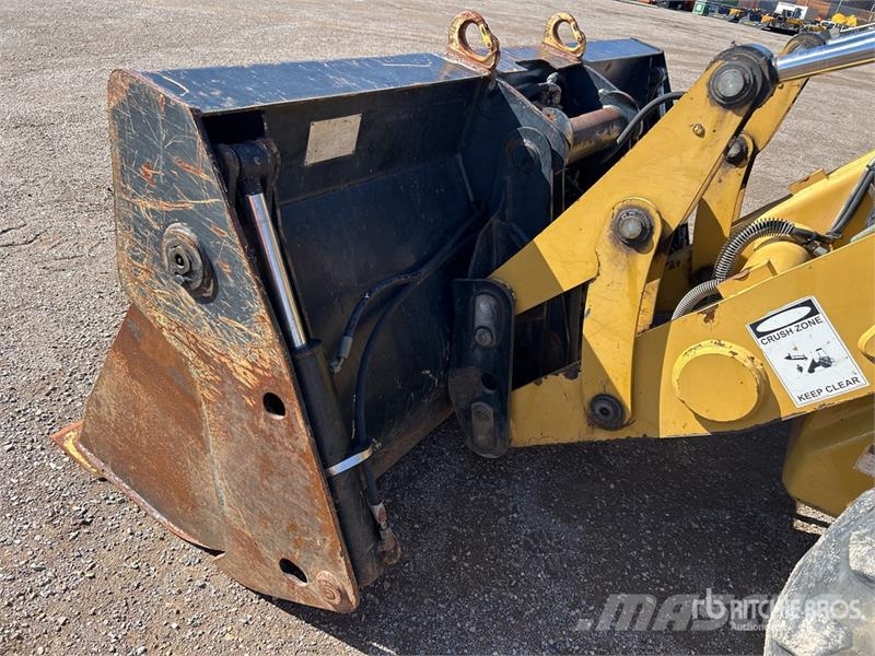 CAT 423F 4x4 Backhoe Loader لوادر ذات جرافات عكسية