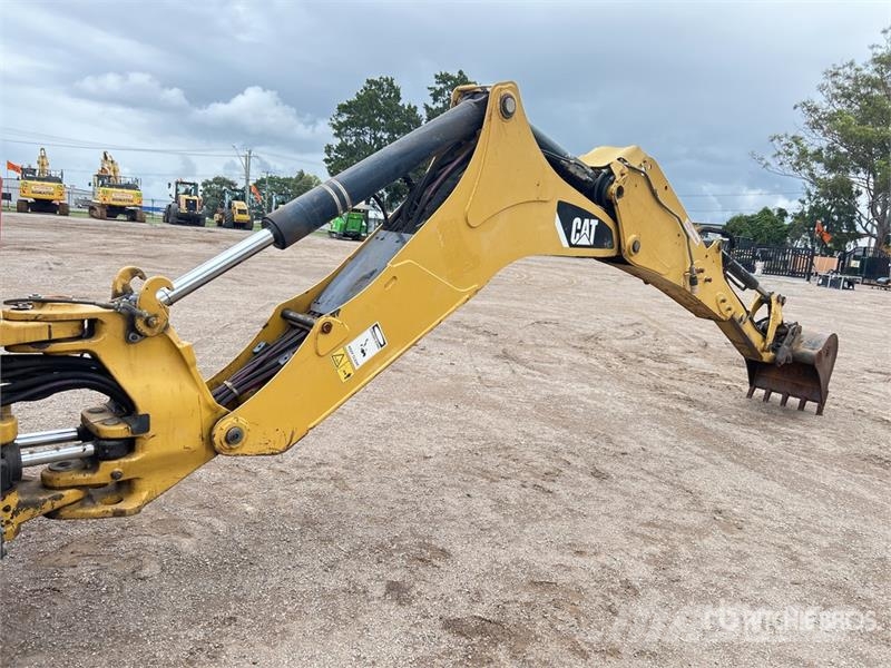 CAT 423F 4x4 Backhoe Loader لوادر ذات جرافات عكسية