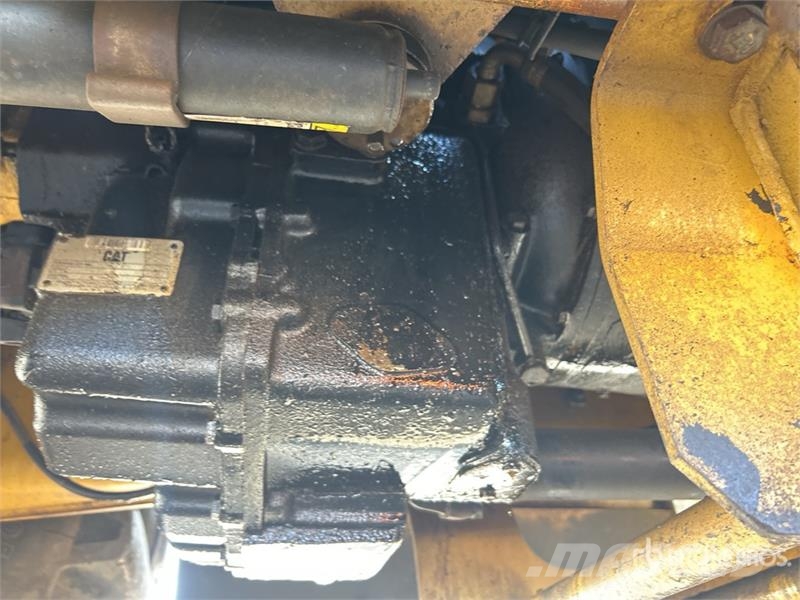 CAT 423F 4x4 Backhoe Loader لوادر ذات جرافات عكسية