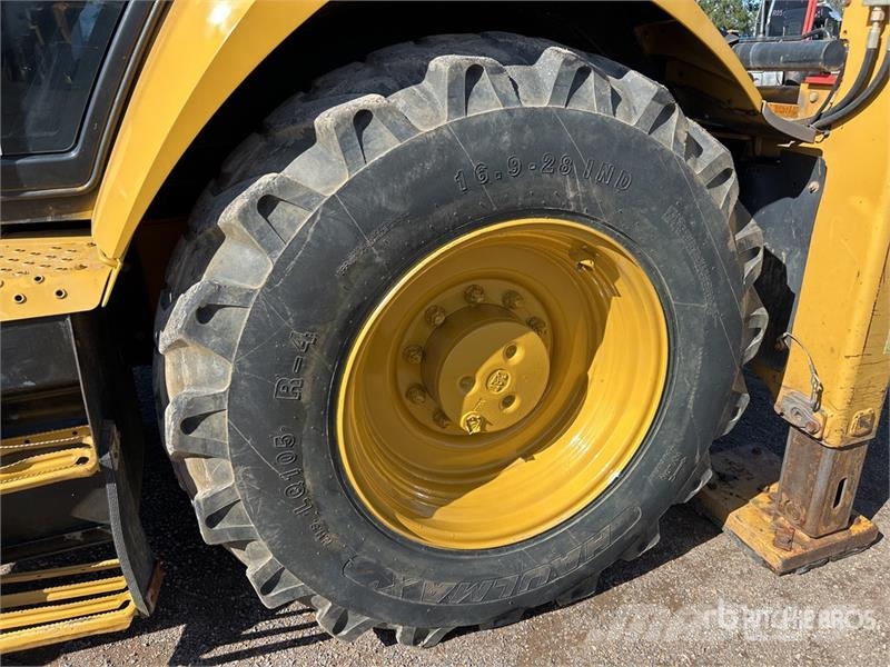 CAT 423F 4x4 Backhoe Loader لوادر ذات جرافات عكسية