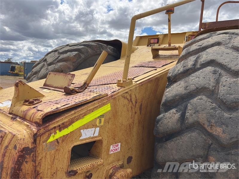 CAT 631G Veiskrape