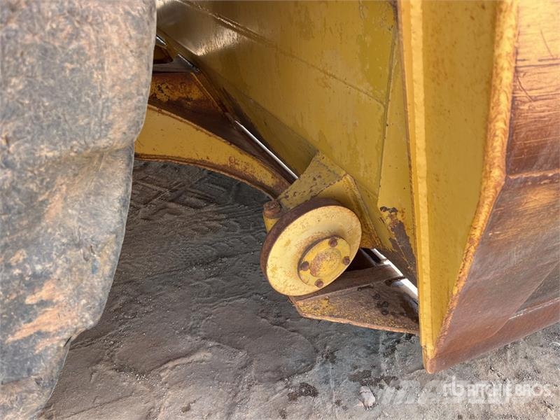 CAT 631G Veiskrape