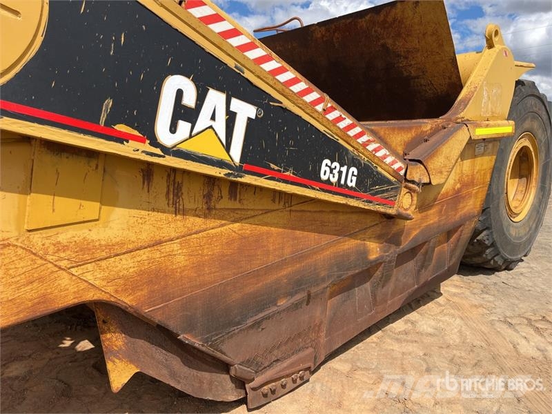 CAT 631G Veiskrape