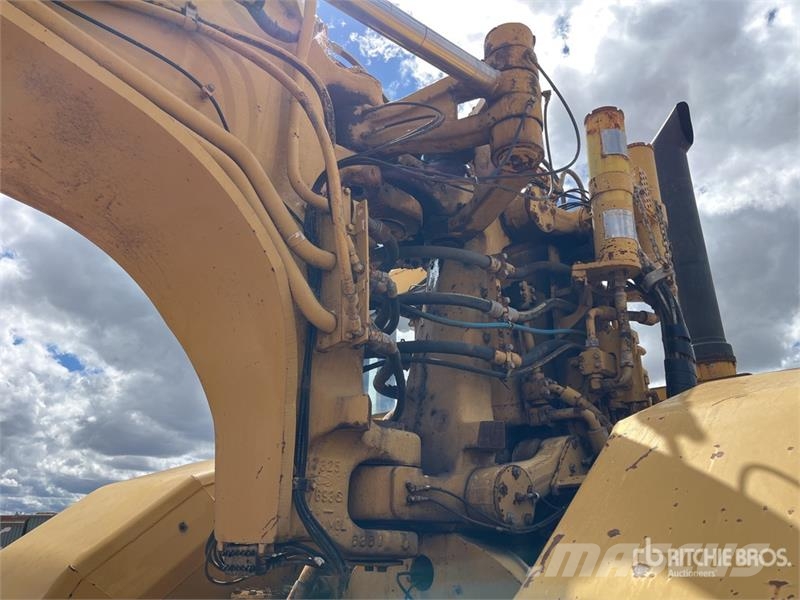 CAT 631G Veiskrape