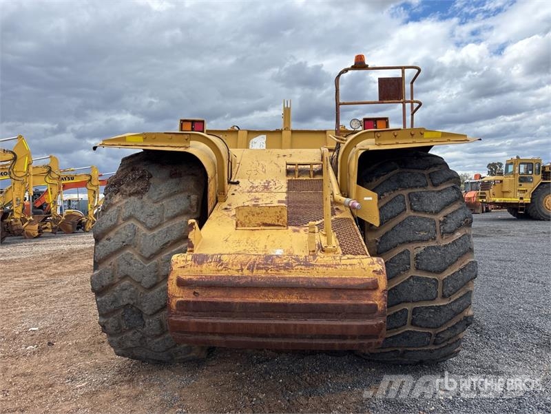 CAT 631G Strugači