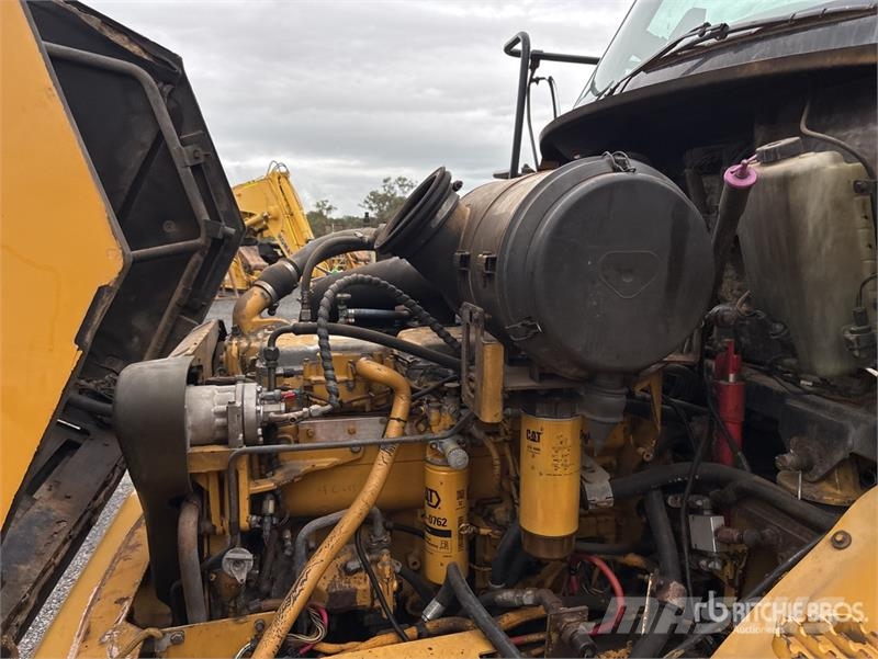 CAT 730 Articulated Haulers