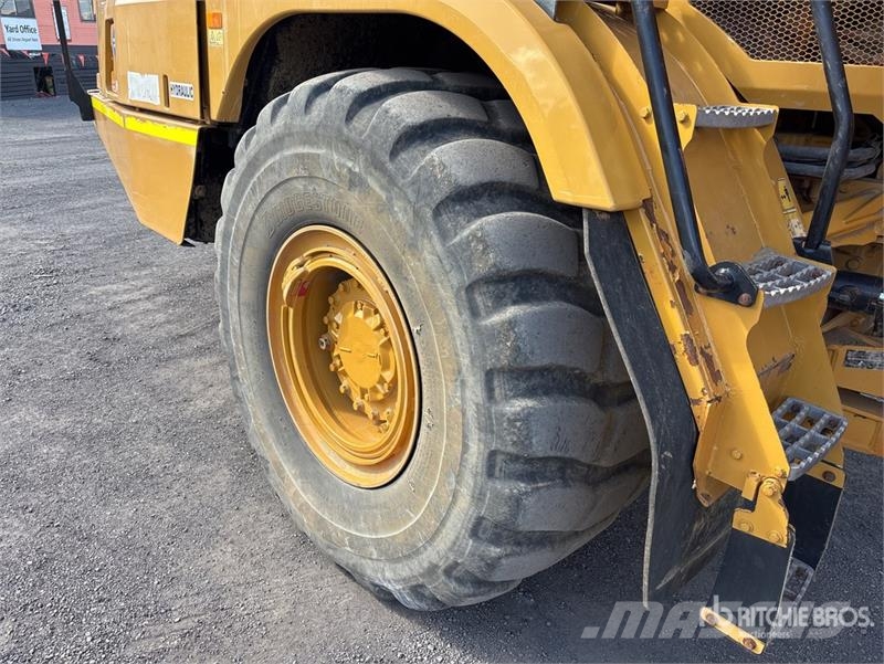 CAT 730 Zglobni damperi